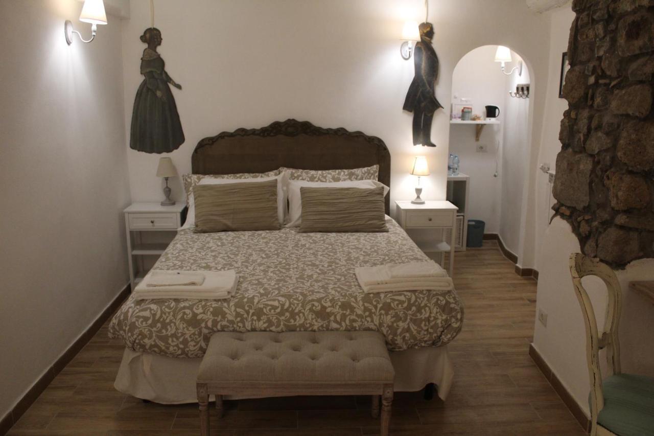 Livia'S Charming Room Тревіньяно-Романо Екстер'єр фото